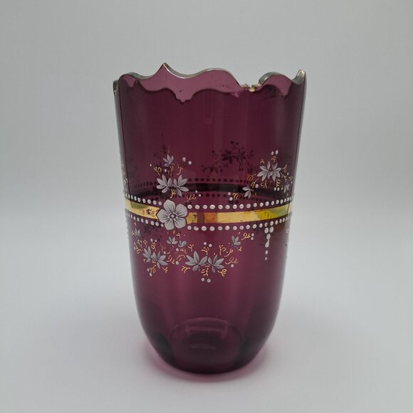 Hand-Painted Amethyst Enamel Floral Vase With Scalloped Rim - Picture 8 of 16